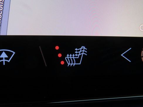 New 2026 Chevrolet Equinox EV LT image 10