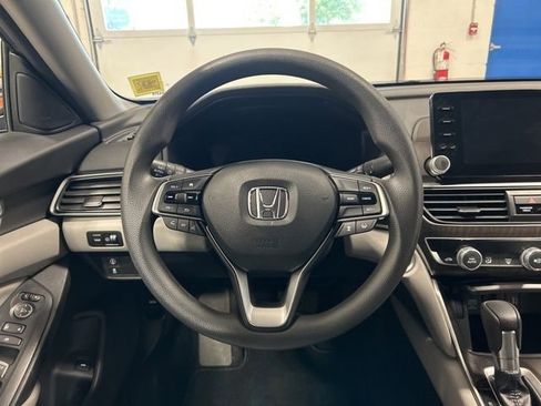 Used 2019 Honda Accord EX image 14