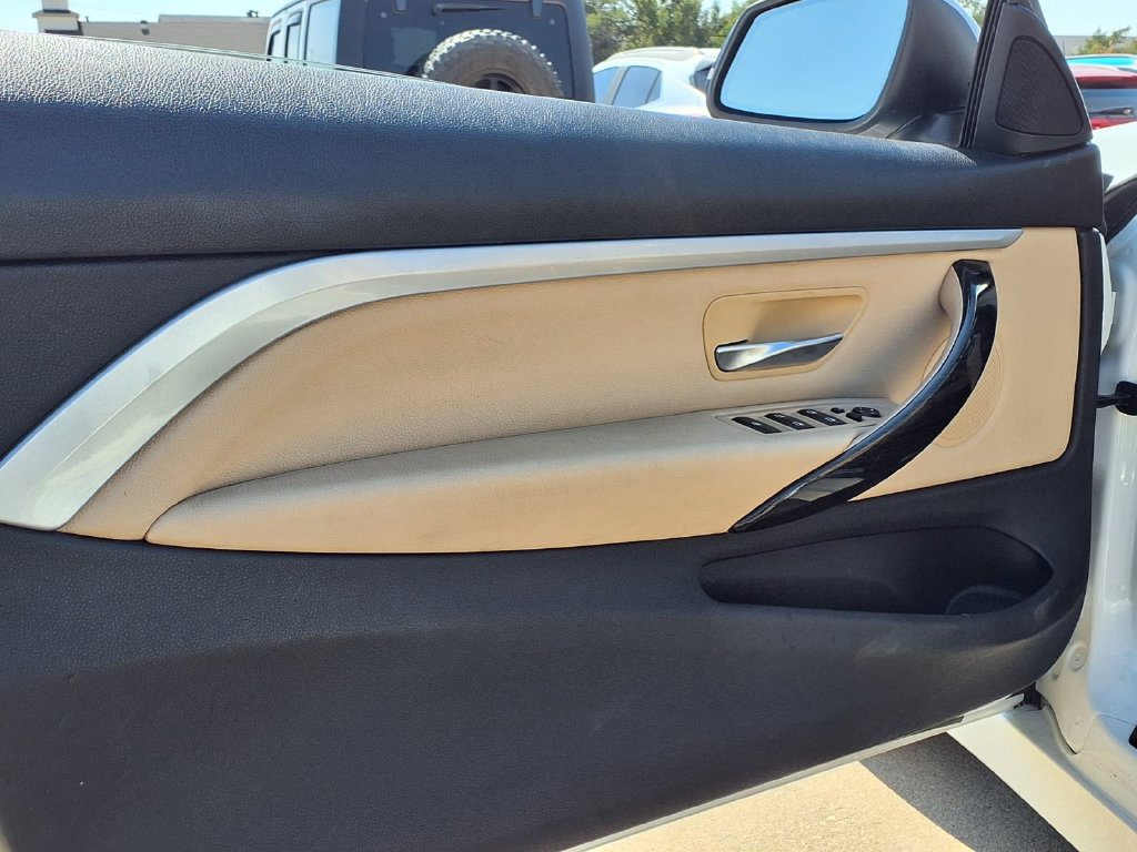 Used 2017 BMW 430i Convertible RWD image 4