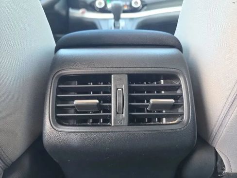 Used 2016 Honda CR-V EX image 44