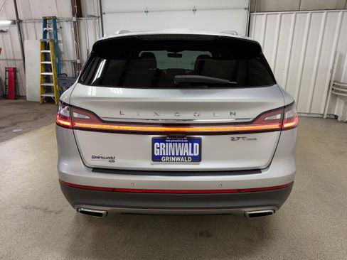 Used 2019 Lincoln Nautilus Reserve AWD/4WD image 35