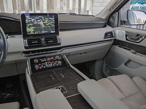 Used 2020 Lincoln Navigator Reserve w/ Equipment Group 208A Reserve image 18