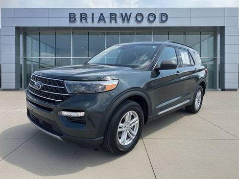 Certified 2023 Ford Explorer XLT w/ Equipment Group 202A AWD/4WD image 1