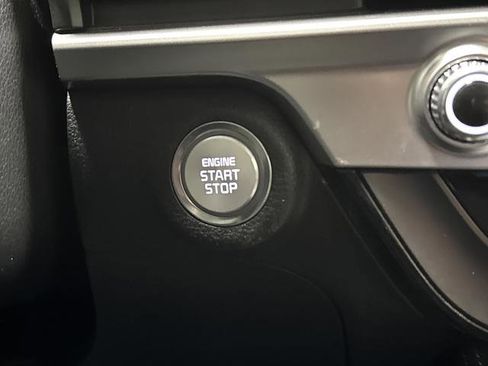 Used 2024 Kia Telluride EX image 23