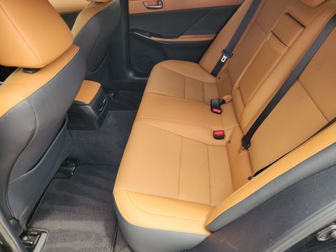 Used 2023 Lexus IS 300 w/ Premium Package RWD image 31