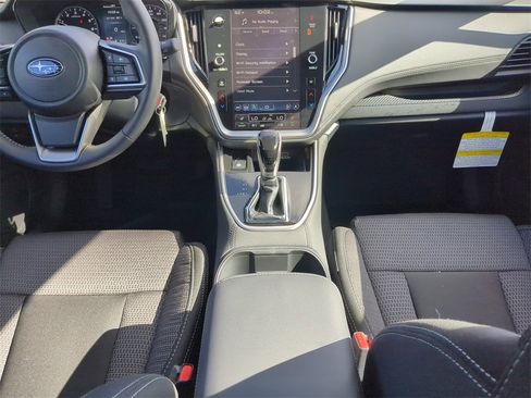 Certified 2025 Subaru Outback Premium w/ Popular Package #1A image 13