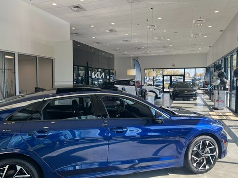 Used 2021 Kia K5 GT-Line image 10