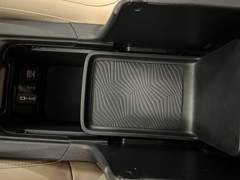 Used 2019 Honda CR-V EX-L image 27