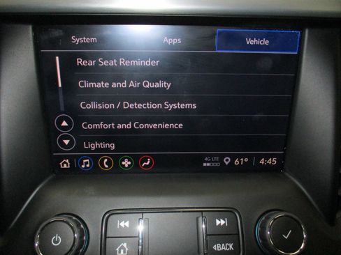 Certified 2023 GMC Acadia SLE w/ Driver Convenience Package image 32