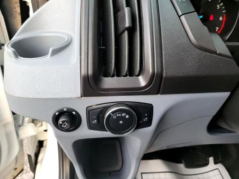 Used 2018 Ford Transit 350 XLT image 45