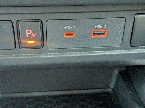 Certified 2025 Nissan Frontier SV w/ Tow Package image 23