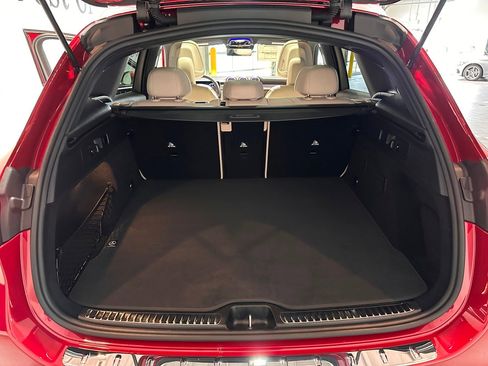 New 2025 Mercedes-Benz GLC 300 4MATIC image 15