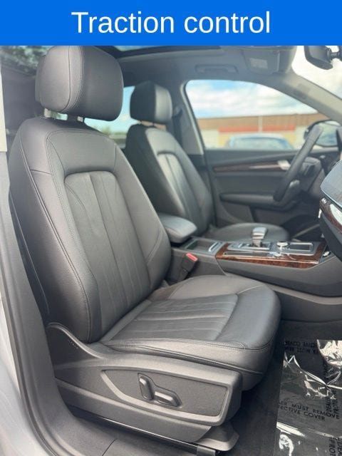 Used 2018 Audi Q5 2.0T Premium Plus AWD/4WD image 31
