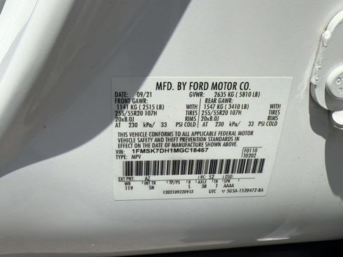 Used 2021 Ford Explorer XLT w/ Equipment Group 202A RWD image 23