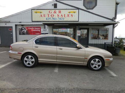 Used 2002 Jaguar X-TYPE 3.0 image 1