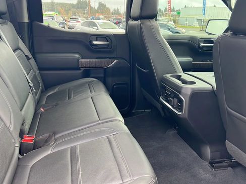 Used 2019 GMC Sierra 1500 Denali w/ Denali Ultimate Package AWD/4WD image 6