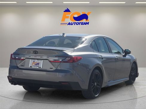 New 2026 Toyota Camry SE image 4