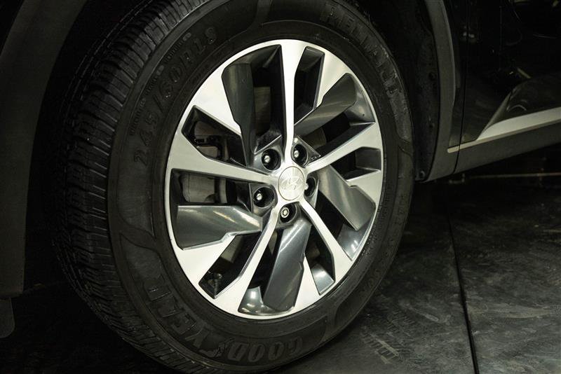 Used 2020 Hyundai Palisade SEL FWD image 3