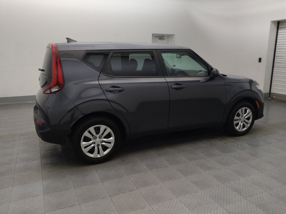 Used 2021 Kia Soul LX FWD image 10