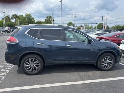 Used 2015 Nissan Rogue SL w/ SL Premium Package image 8