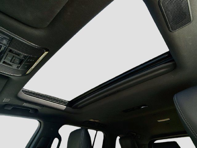 Used 2024 Lexus LX 600 4WD w/ Appearance Package image 23