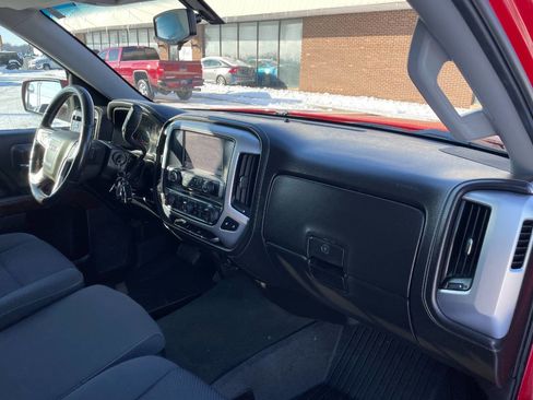 Used 2019 GMC Sierra 1500 SLE w/ SLE Value Package image 32