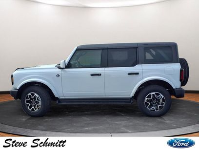 New 2026 Ford Bronco Outer Banks