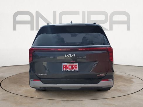 Certified 2026 Kia Carnival EX image 7