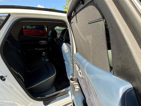 Used 2023 Genesis GV60 Performance image 28