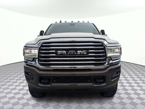 Used 2024 RAM 2500 Limited w/ Towing Technology Group image 8