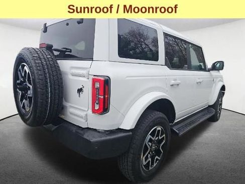 Used 2025 Ford Bronco Outer Banks image 5