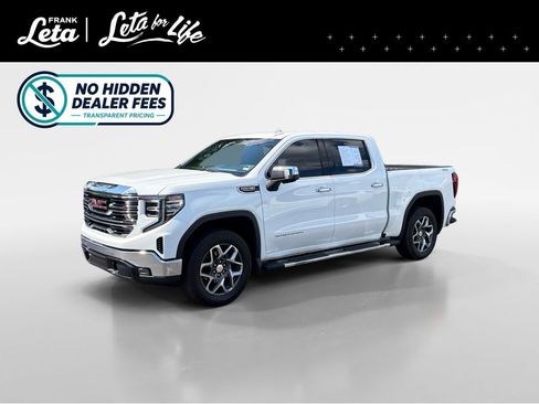 Used 2024 GMC Sierra 1500 SLT w/ SLT Premium Package AWD/4WD image 1