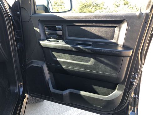 Used 2019 RAM 1500 Tradesman w/ Chrome Plus Package image 16