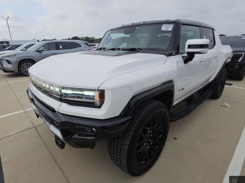 Used 2025 GMC Hummer EV 2X AWD/4WD image 1