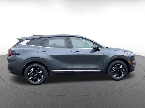 Used 2026 Kia Sportage LX AWD/4WD image 16