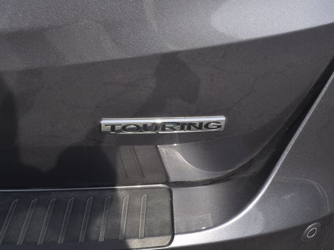 Used 2026 Honda Odyssey Touring image 10