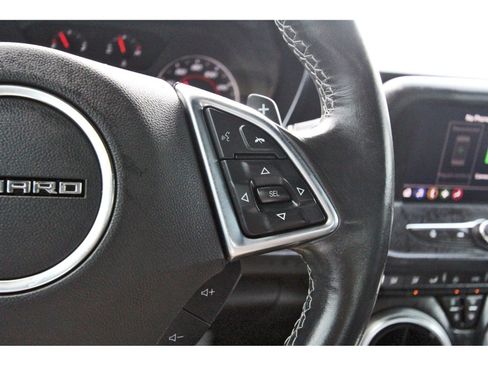 Used 2022 Chevrolet Camaro LT RWD image 21