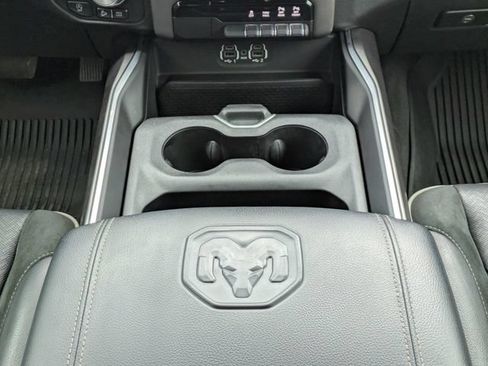 Used 2021 RAM 1500 Laramie w/ Sport Appearance Package AWD/4WD image 20