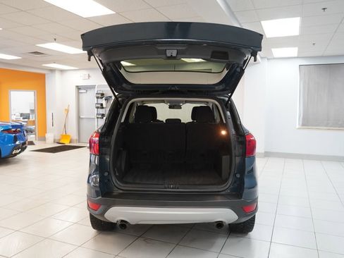 Used 2019 Ford Escape SE AWD/4WD image 9