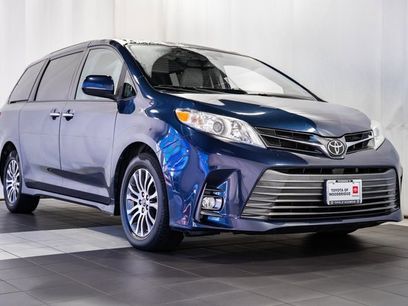 Used 2020 Toyota Sienna XLE Premium