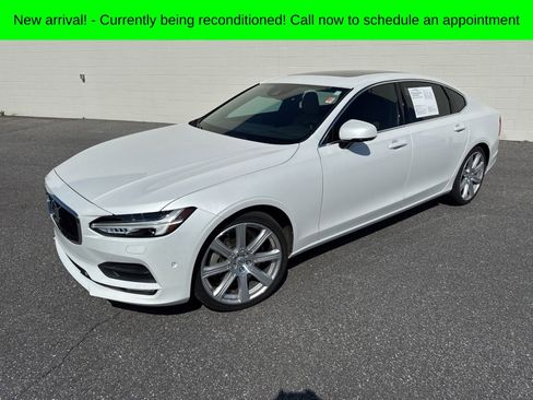 Used 2018 Volvo S90 T6 Momentum w/ Convenience Package AWD/4WD image 1
