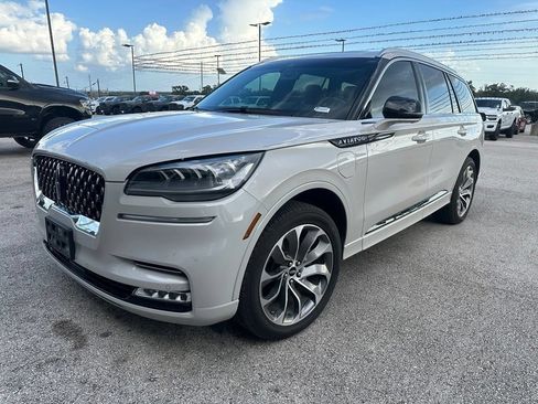 Used 2021 Lincoln Aviator Grand Touring w/ Elements Package Plus AWD/4WD image 1