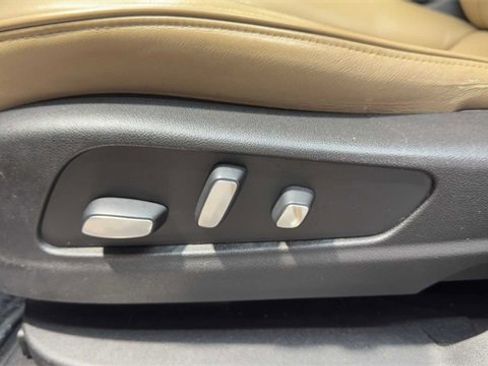 Used 2019 Cadillac XT5 Platinum image 22