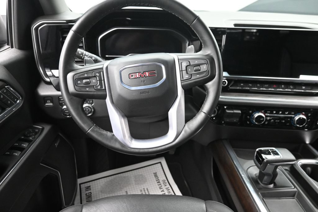 Used 2025 GMC Sierra 1500 SLT w/ SLT Premium Plus Package AWD/4WD image 14