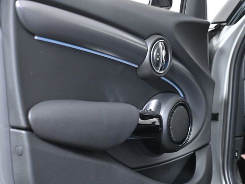 Certified 2023 MINI Cooper 4-Door Hardtop image 24