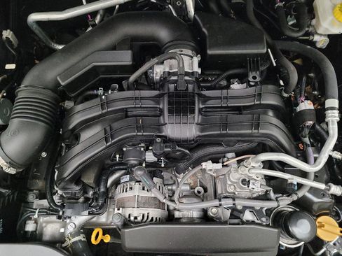 Used 2022 Subaru Legacy Premium image 30