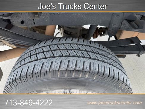 Used 2017 Ford F350 XLT w/ XLT Premium Package AWD/4WD image 51