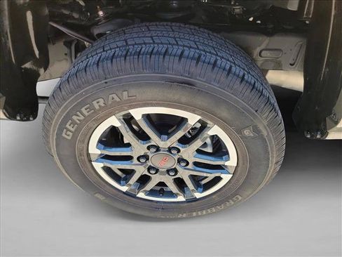 Used 2026 Toyota Tacoma TRD Sport RWD image 12