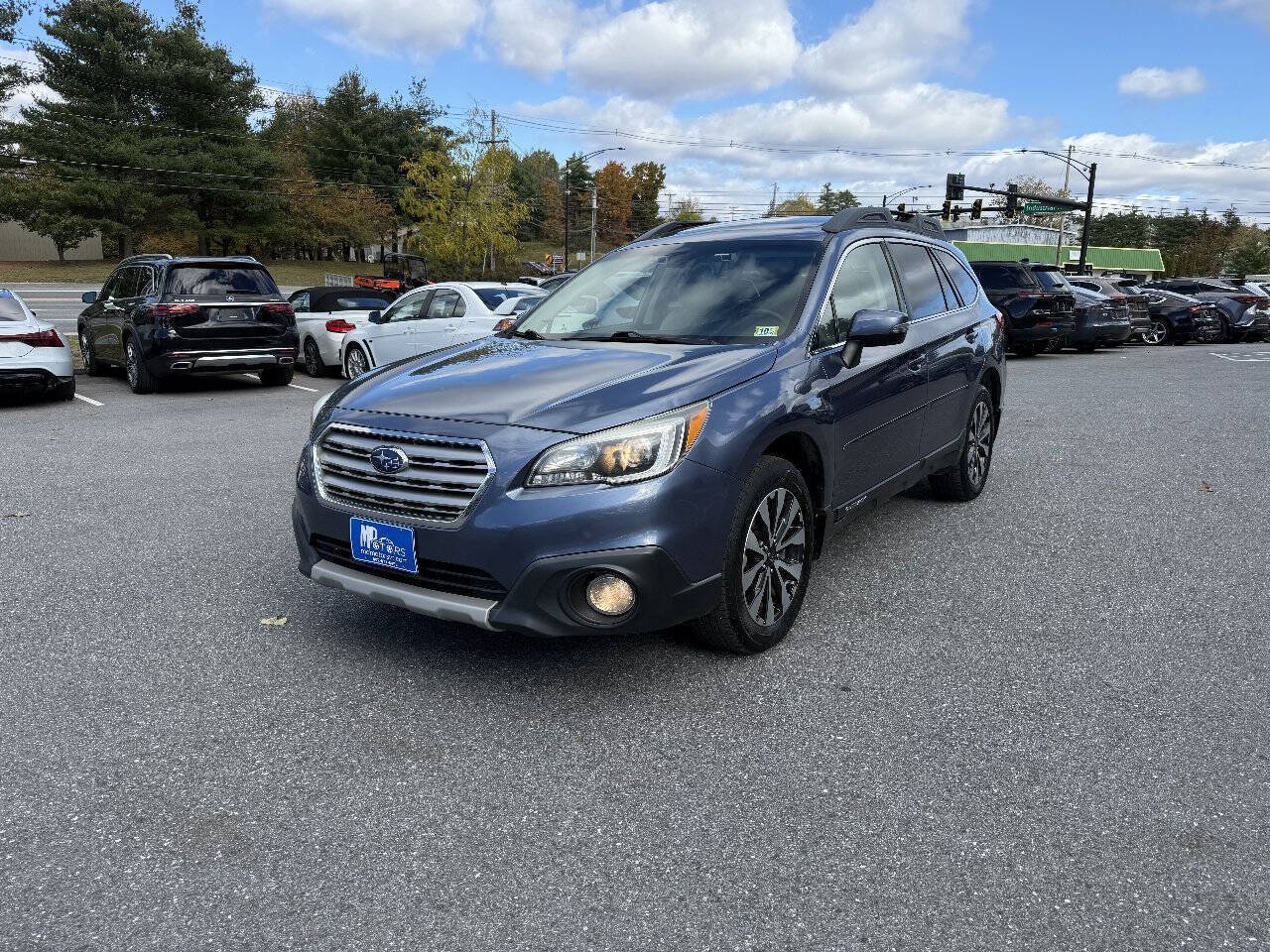 Used 2016 Subaru Outback 2.5i Limited AWD/4WD image 3