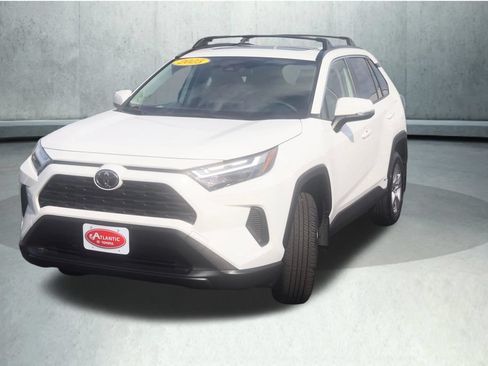 Used 2025 Toyota RAV4 XLE w/ Convenience Package AWD/4WD image 32